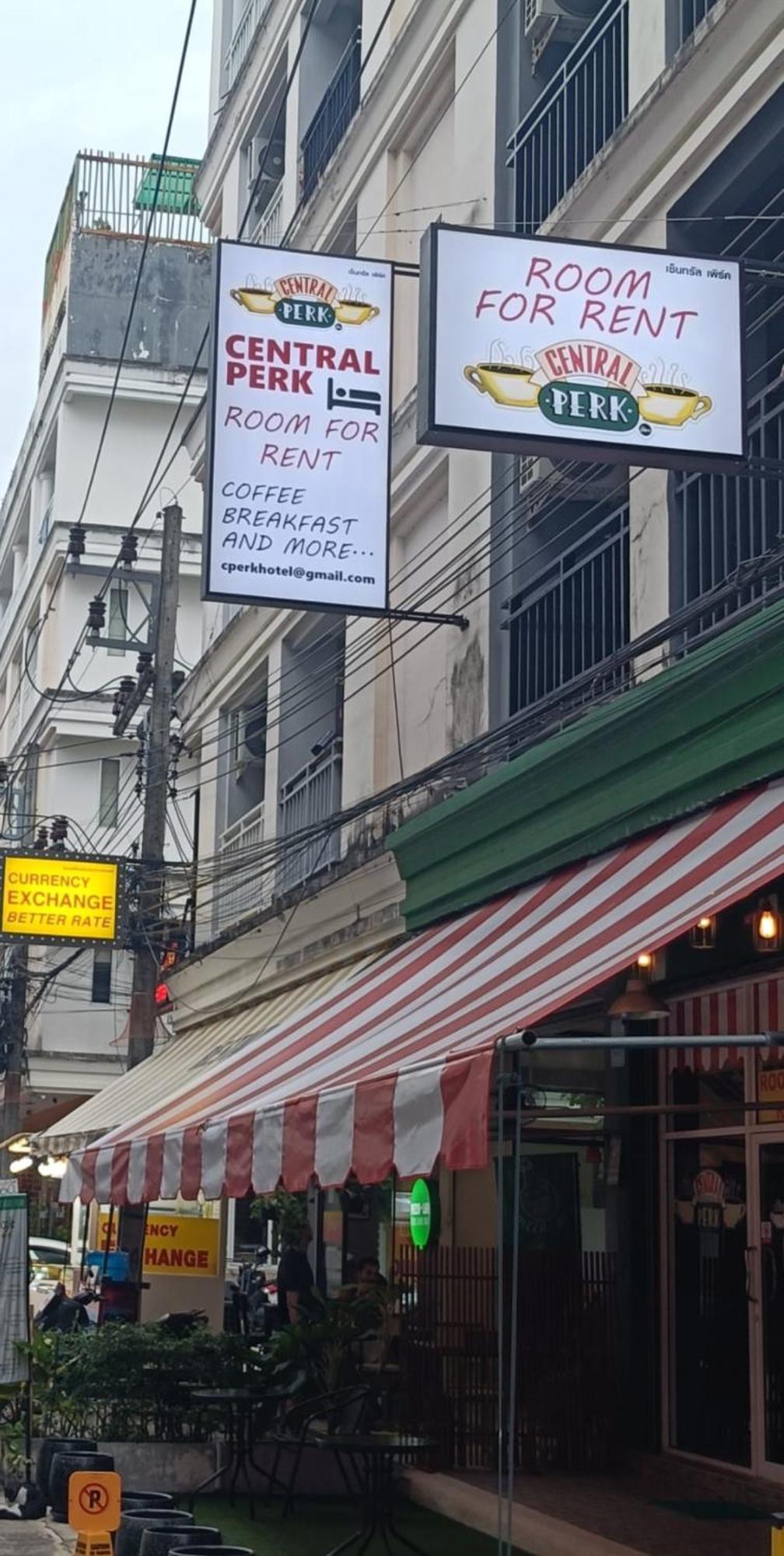 Central Perk Hotel Patong Dış mekan fotoğraf